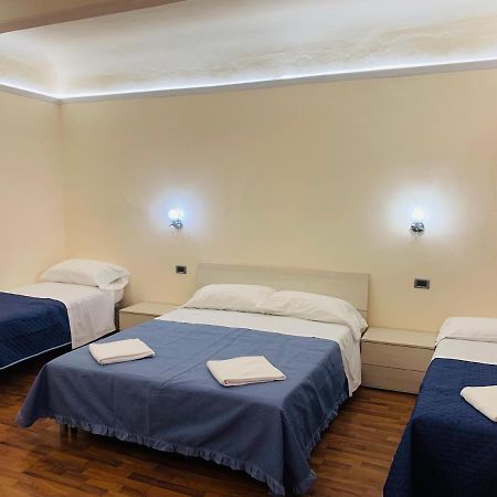 Piccolo Hotel Con Access Ztl !!! Nel Centro Storico Di Firenze !!! Екстер'єр фото