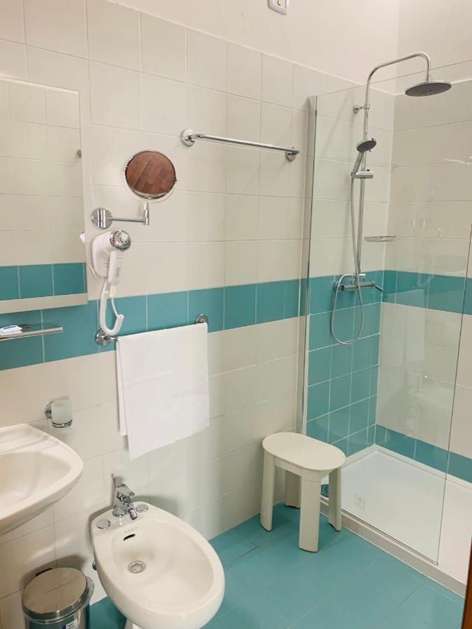 Piccolo Hotel Con Access Ztl !!! Nel Centro Storico Di Firenze !!! Екстер'єр фото