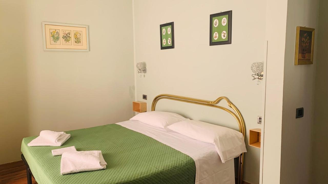 Piccolo Hotel Con Access Ztl !!! Nel Centro Storico Di Firenze !!! Екстер'єр фото